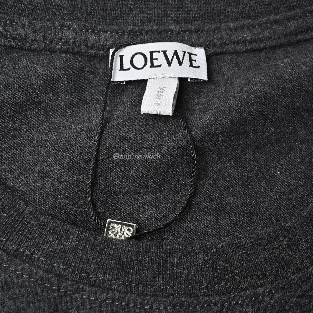 Loewe 24ss Two Tone Embroidered Logo Dark Gray Short Sleeved T Shirt (6) - newkick.app